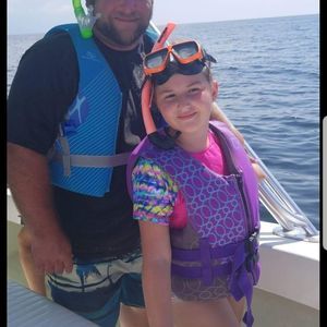 Meet your Posher, Lee